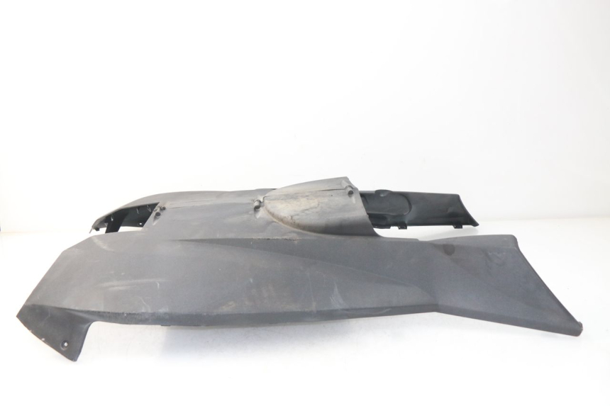 photo de BAS DE CAISSE PEUGEOT SATELIS 300 (2012 - 2015) - Gros plan technique