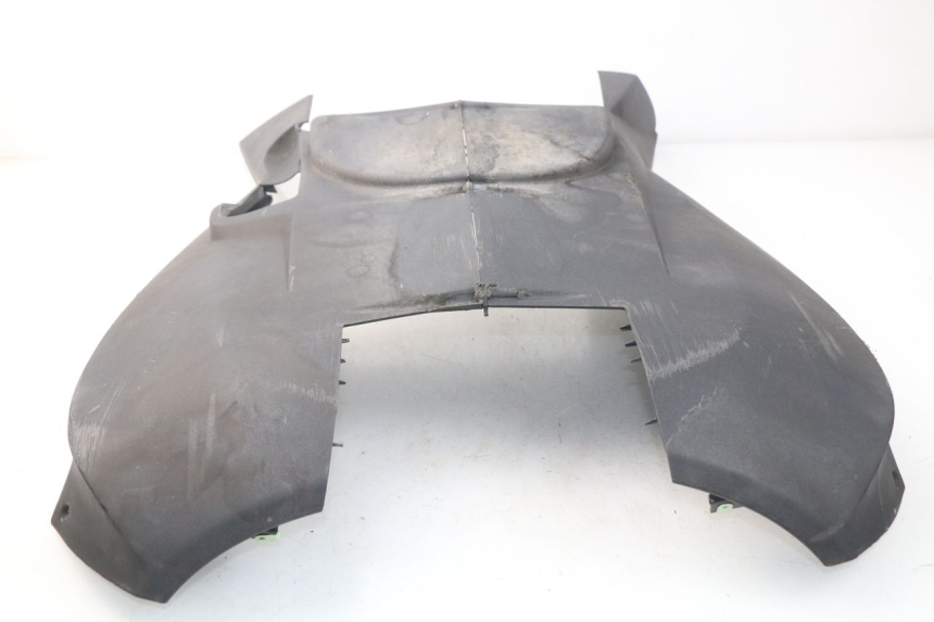 photo de BAS DE CAISSE PEUGEOT SATELIS 300 (2012 - 2015) - Points de fixation