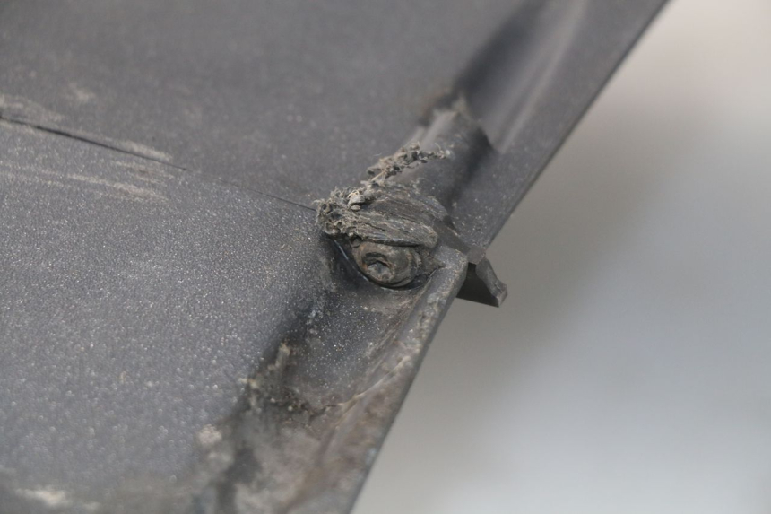 photo de BAS DE CAISSE PEUGEOT SATELIS 300 (2012 - 2015) - Pièce contrôlée