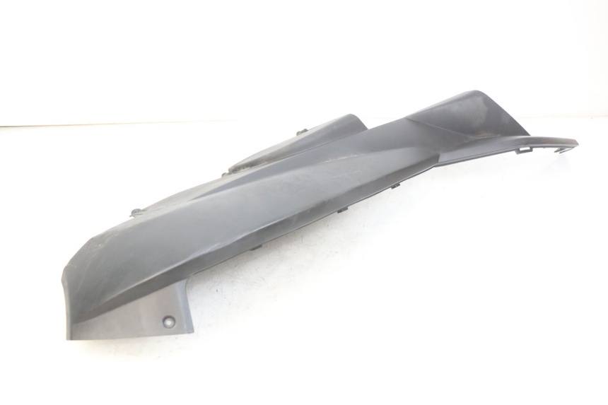 photo de BAS DE CAISSE PEUGEOT SATELIS 125 (2006 - 2009) - Détails caractéristiques