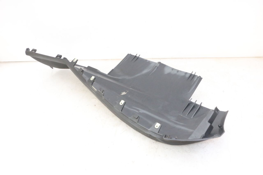 photo de BAS DE CAISSE PEUGEOT SATELIS 125 (2013 - 2018) - Marquages et références