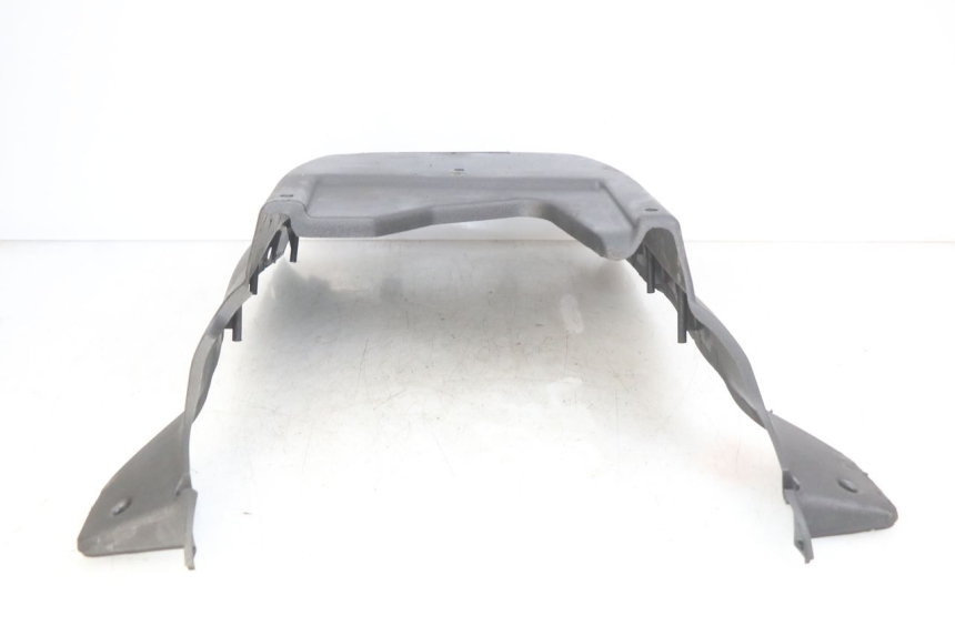 photo de BAS DE CAISSE APRILIA SCARABEO LIGHT 125 (2007 - 2011) - Détails caractéristiques