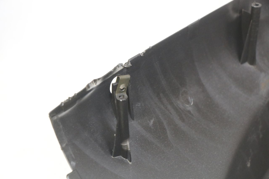 photo de BAS DE CAISSE APRILIA SCARABEO LIGHT 125 (2007 - 2011) - Vue d’ensemble