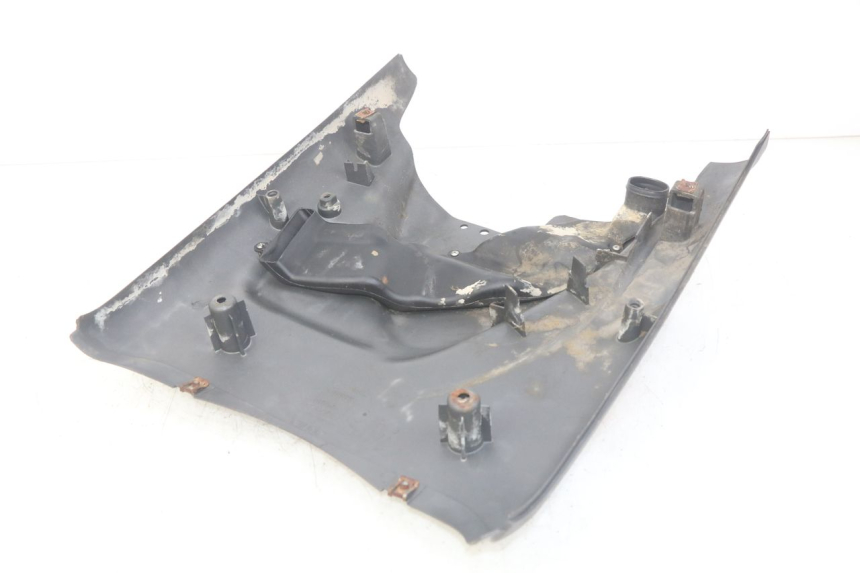 photo de BAS DE CAISSE APRILIA SCARABEO 100 (2003 - 2012) - Autre angle de vue