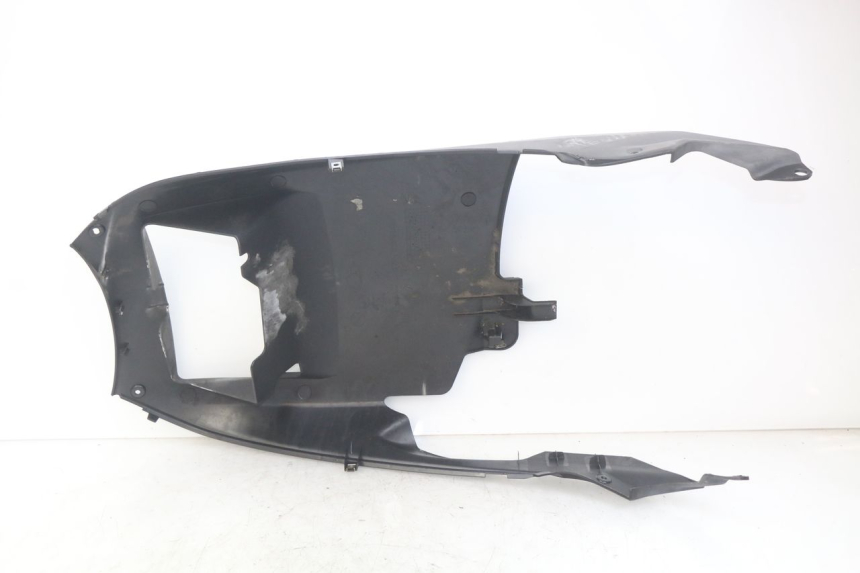 photo de BAS DE CAISSE MBK SKYCRUISER 125 (2010 - 2013) - Gros plan technique