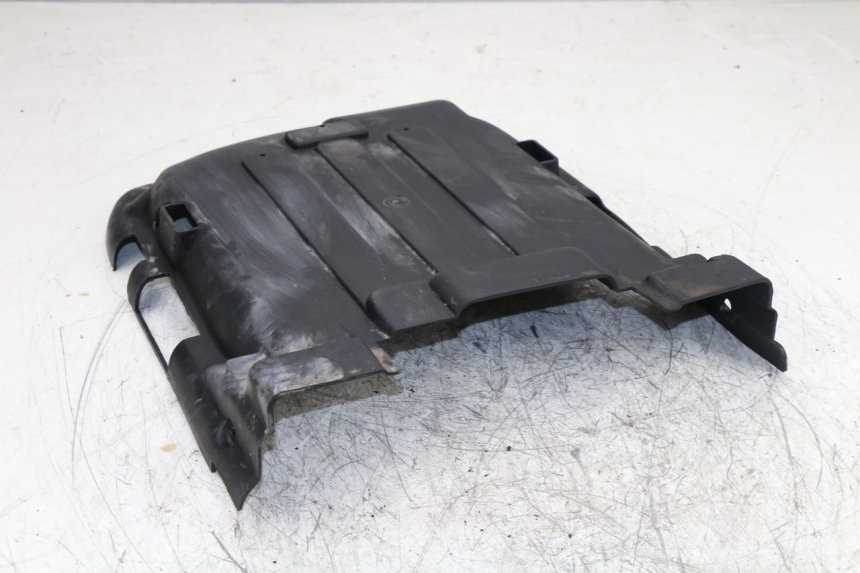 photo de BAS DE CAISSE KYMCO SPACER 50 (1998 - 2009) - Zoom état d’usage