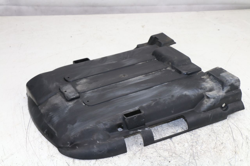 photo de BAS DE CAISSE KYMCO SPACER 50 (1998 - 2009) - Autre angle de vue