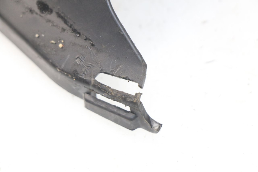 photo de BAS DE CAISSE PEUGEOT STREETZONE 2T 50 (2014 - 2019) - Gros plan technique