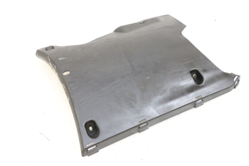 photo de BAS DE CAISSE PEUGEOT STREETZONE I 2T 50 (2018 - 2020) - Détail de la pièce