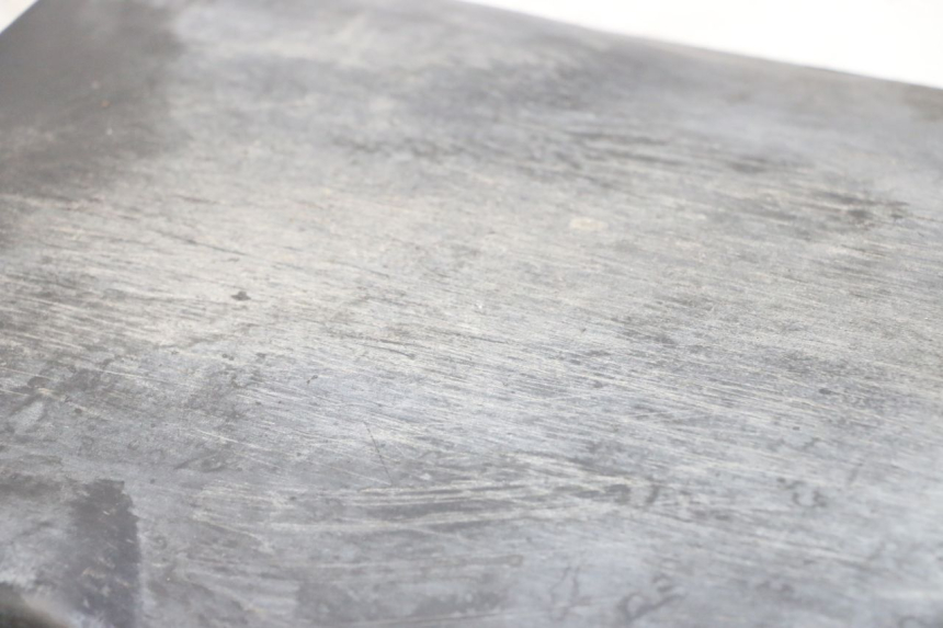 photo de BAS DE CAISSE PEUGEOT STREETZONE I NAKED 2T 50 (2018 - 2020) - Autre angle de vue