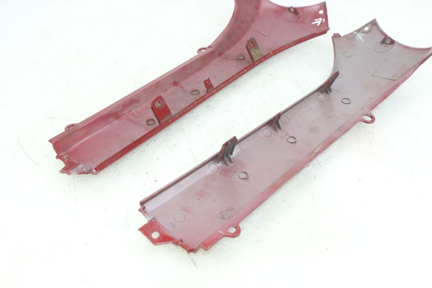 photo de BAS DE CAISSE PEUGEOT SV 125 (1991 - 1994) - Marquages et références