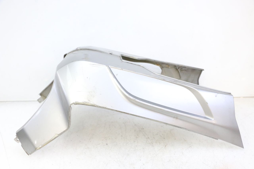 photo de BAS DE CAISSE APRILIA SXR 50 (2021 - 2023) - Inspection visuelle