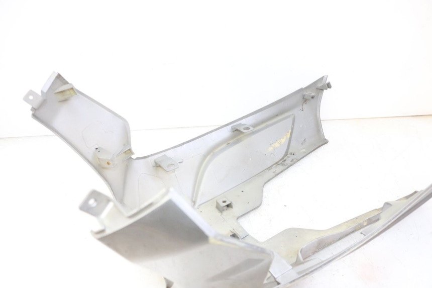 photo de BAS DE CAISSE APRILIA SXR 50 (2021 - 2023) - Zoom état d’usage