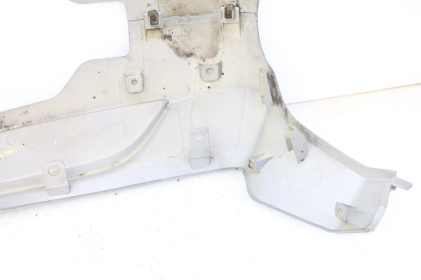 photo de BAS DE CAISSE APRILIA SXR 50 (2021 - 2023) - Points de fixation