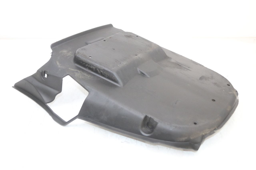 photo de BAS DE CAISSE SYM ORBIT III 3 4T 50 (2018 - 2021) - Gros plan technique