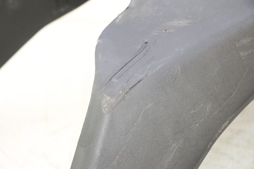 photo de BAS DE CAISSE PEUGEOT TKR TREKKER FURIOUS 50 (2005 - 2014) - État de surface