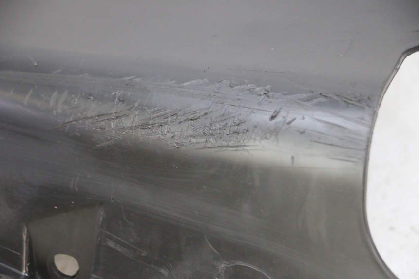 photo de BAS DE CAISSE PEUGEOT TWEET PRO EFI 4T 50 (2021 - 2022) - Gros plan technique