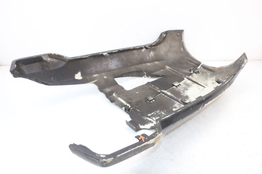 photo de BAS DE CAISSE PEUGEOT VIVACITY NEW 4T 50 (2008 - 2017) - Zoom état d’usage