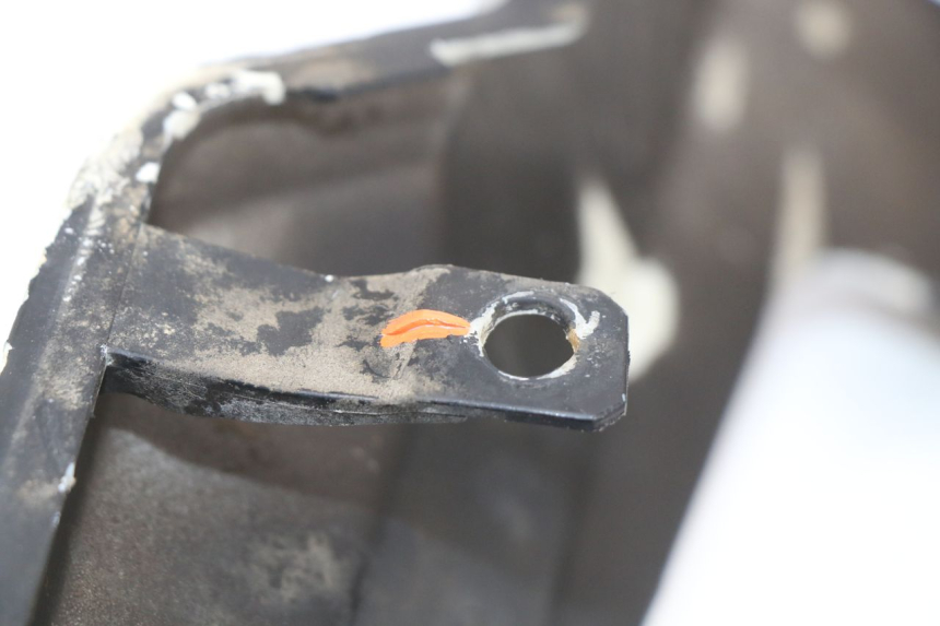 photo de BAS DE CAISSE PEUGEOT VIVACITY NEW 4T 50 (2008 - 2017) - Gros plan technique