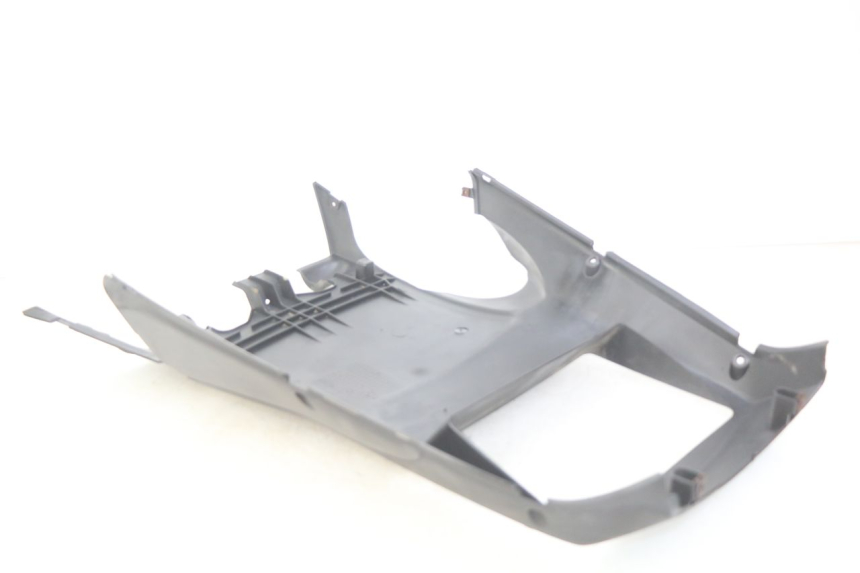 photo de BAS DE CAISSE YAMAHA XMAX X-MAX 125 (2006 - 2009) - Détail de la pièce