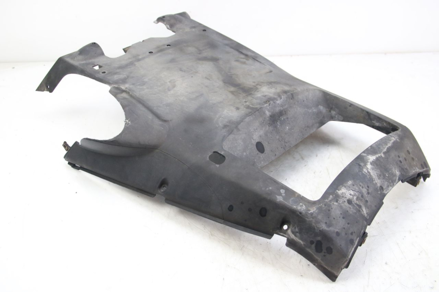 photo de BAS DE CAISSE YAMAHA XMAX X-MAX 125 (2006 - 2009) - Zoom état d’usage