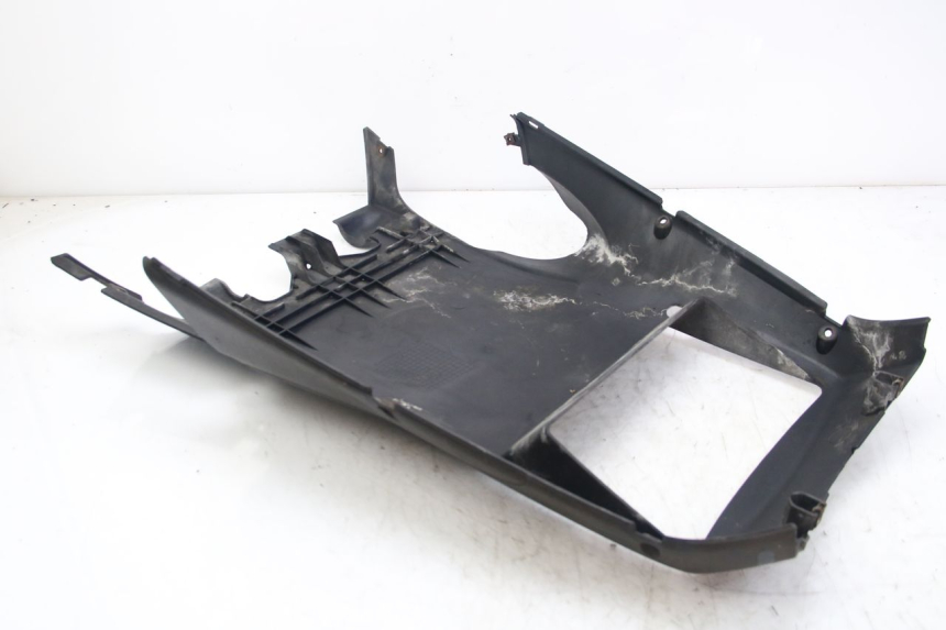 photo de BAS DE CAISSE YAMAHA XMAX X-MAX 125 (2006 - 2009) - Points de fixation