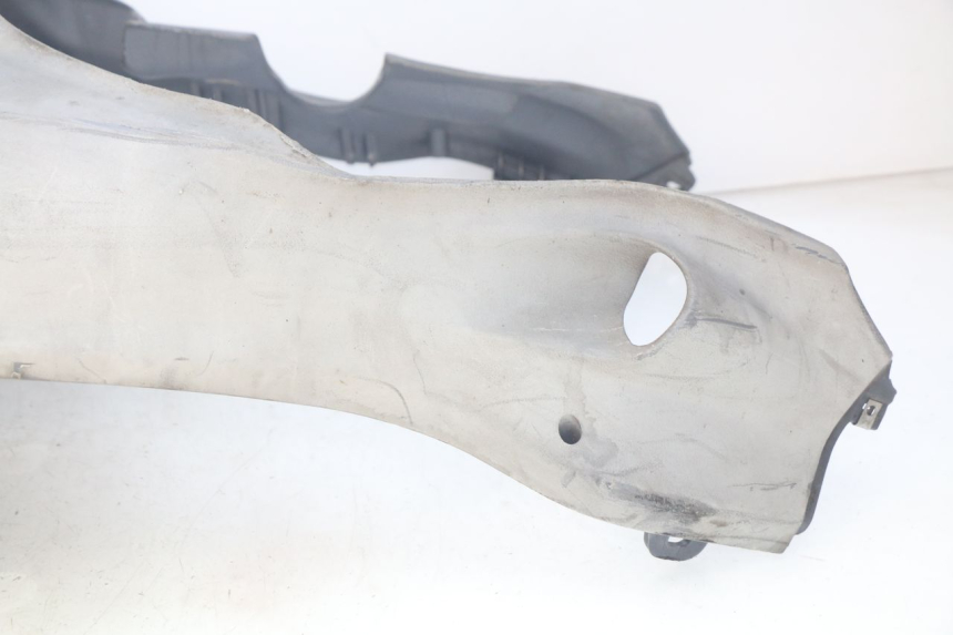 photo de BAS DE CAISSE PIAGGIO X9 EVOLUTION 250 (2003 - 2007) - Pièce contrôlée