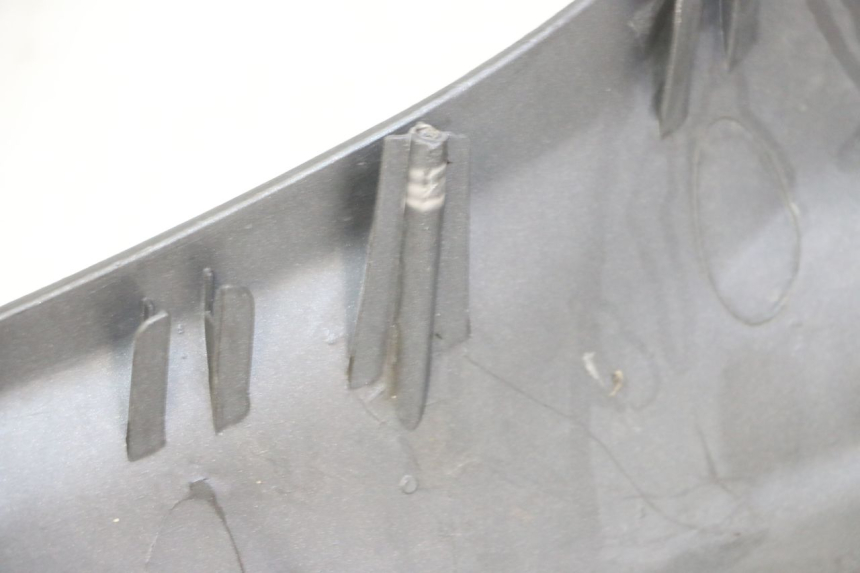 photo de BAS DE CAISSE PIAGGIO X9 EVOLUTION 125 (2003 - 2007) - Détail de la pièce