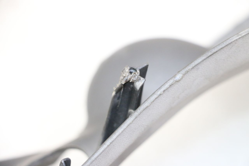 photo de BAS DE CAISSE PIAGGIO X9 EVOLUTION 125 (2003 - 2007) - Zoom état d’usage