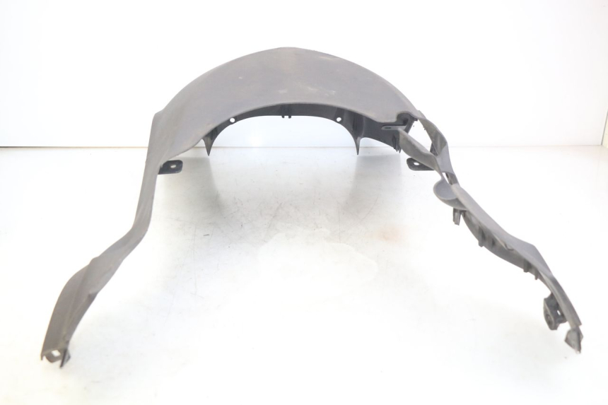 photo de BAS DE CAISSE PIAGGIO X9 125 (2000 - 2003) - Marquages et références