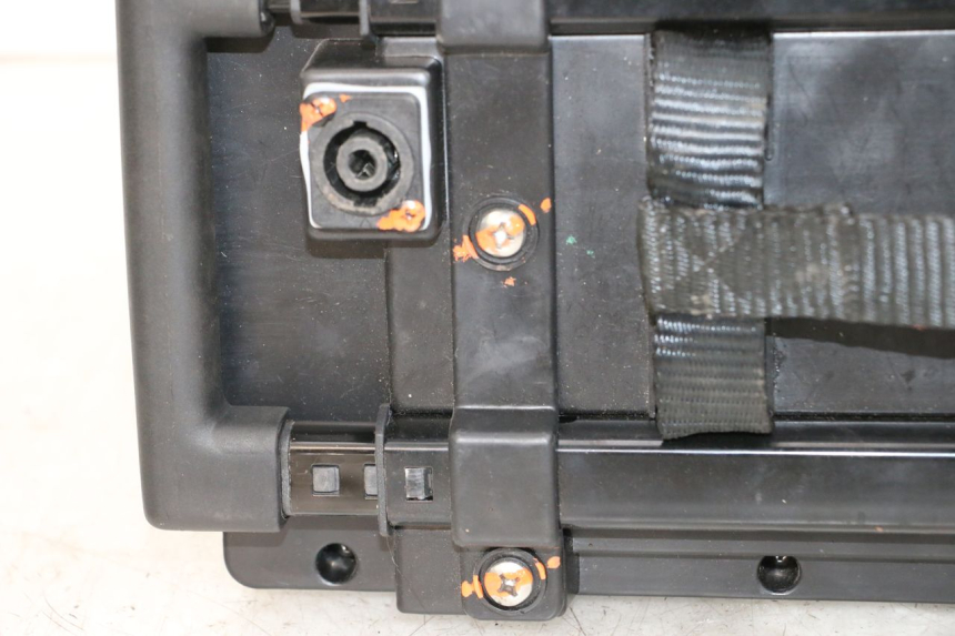 photo de Battery E-MAX 80L 1 (2011 - 2014) - Vue d’ensemble