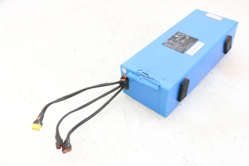 photo de BATTERIE URBANGLIDE E-CROSS PRO 1 - Détails caractéristiques