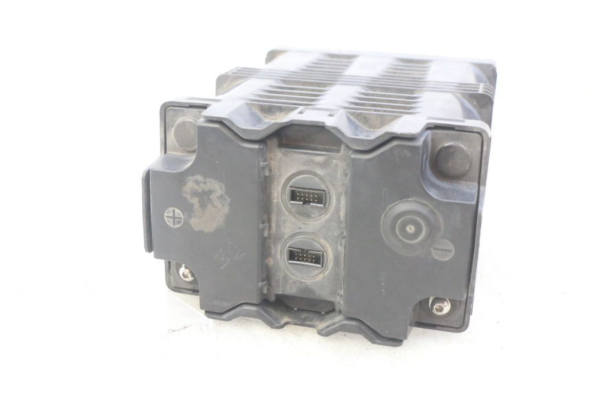 photo de BATTERIE PEUGEOT E-VIVACITY 1 (2012 - 2018) - Autre angle de vue