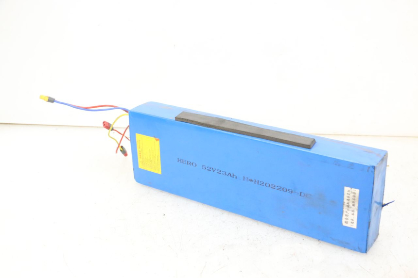 photo de BATTERIE HERO S10 1 - Marquages et références