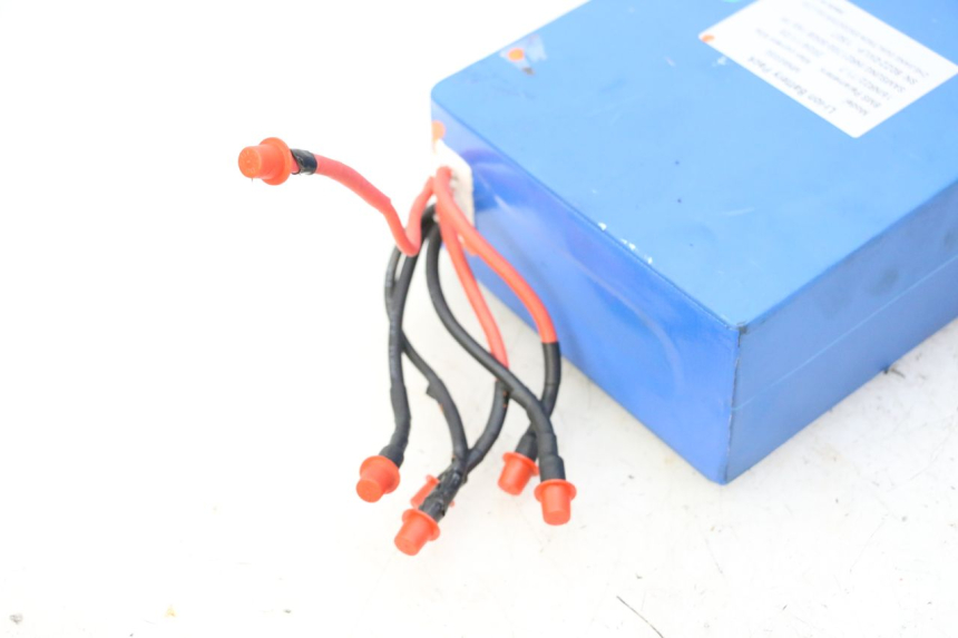 photo de BATTERIE DUALTRON VICTOR LIMITED 1 - Focus structure