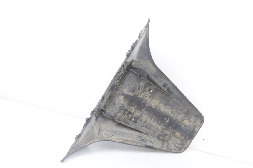 photo de BAVETTE ARRIERE APRILIA ATLANTIC 125 (2003 - 2009) - État de surface