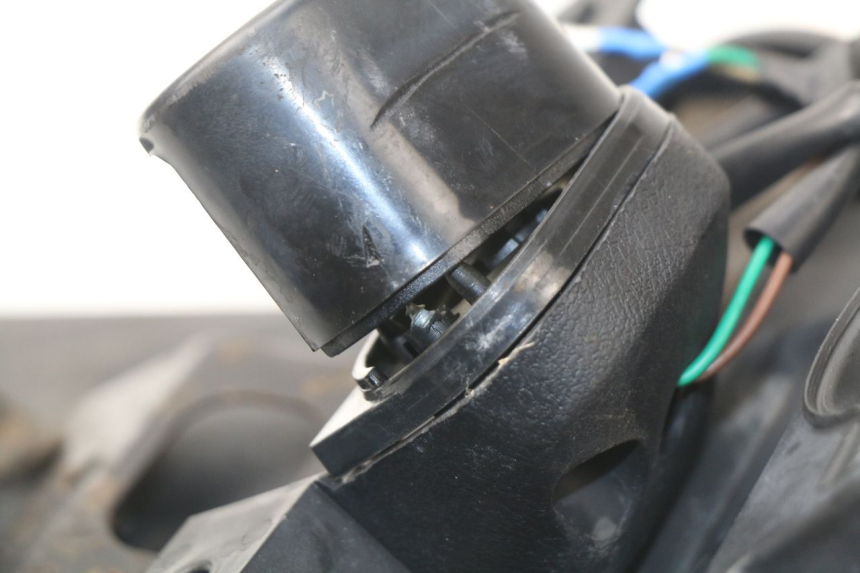 photo de BAVETTE ARRIERE JONWAY AZTRAL 125 (2008 - 2017) - Détail de la pièce