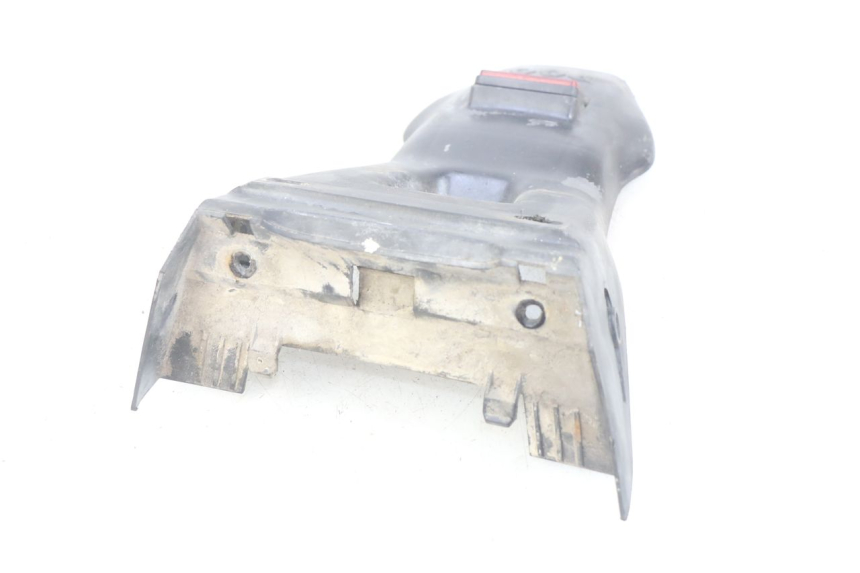 photo de BAVETTE ARRIERE PGO BIG MAX 50 (2001 - 2009) - Autre angle de vue