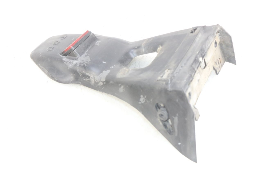 photo de BAVETTE ARRIERE PGO BIG MAX 50 (2001 - 2009) - Gros plan technique