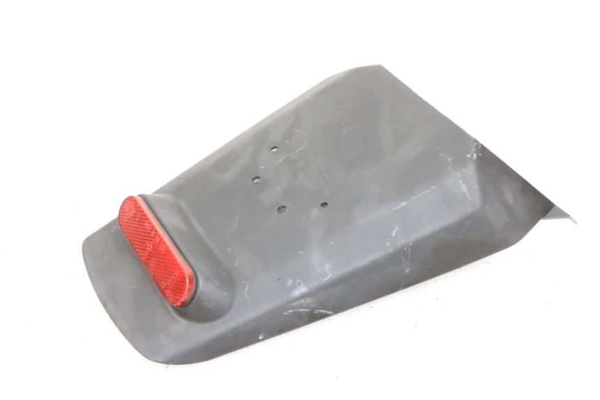 photo de BAVETTE ARRIERE MBK BOOSTER SPIRIT 50 (2004 - 2017) - Gros plan technique