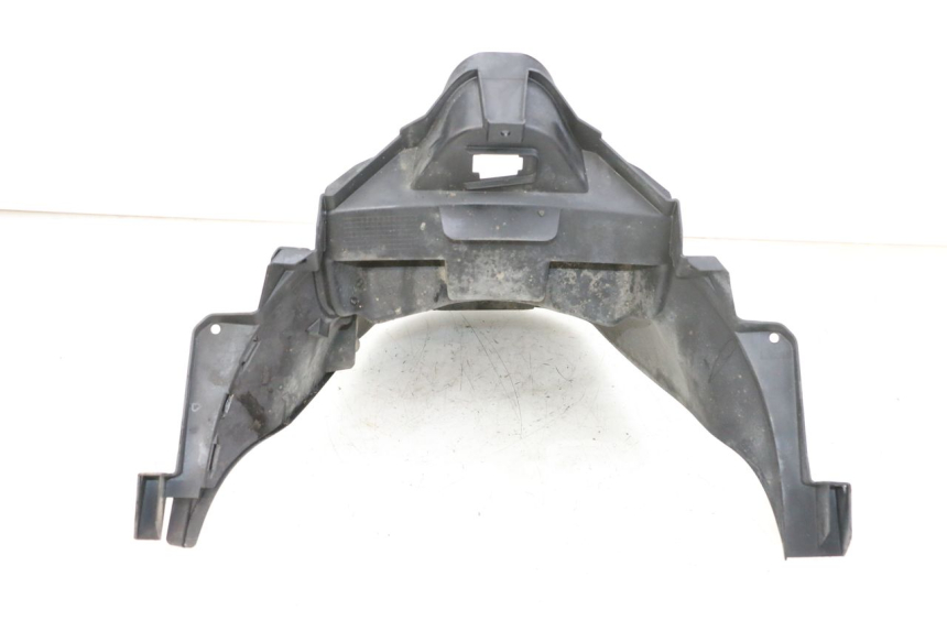 photo de BAVETTE ARRIERE SUZUKI BURGMAN 650 (2013 - 2020) - Gros plan technique
