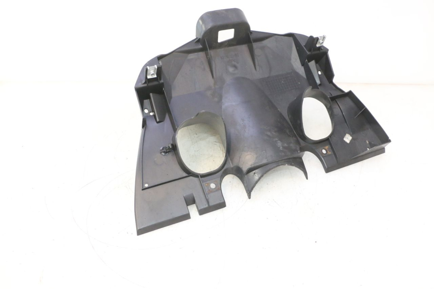 photo de BAVETTE ARRIERE SUZUKI BURGMAN 125 (2007 - 2014) - Gros plan technique