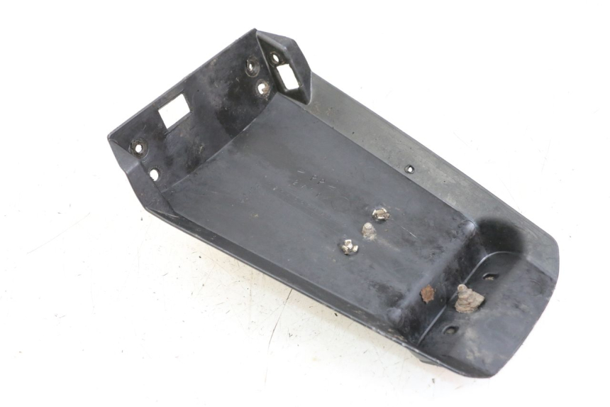 photo de BAVETTE ARRIERE YAMAHA BW'S 50 (2004 - 2017) - Zoom état d’usage