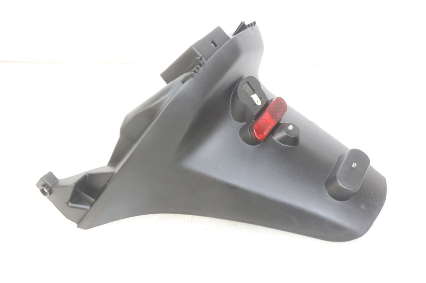 photo de BAVETTE ARRIERE PEUGEOT CITYSTAR AIR 125 (2014 - 2017) - Autre angle de vue