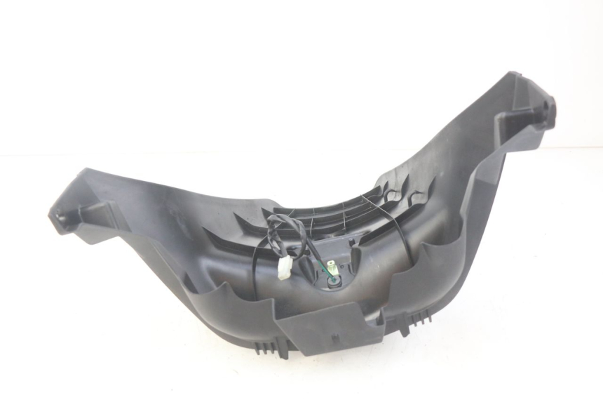 photo de BAVETTE ARRIERE PEUGEOT CITYSTAR 125 (2011 - 2017) - Détail de la pièce