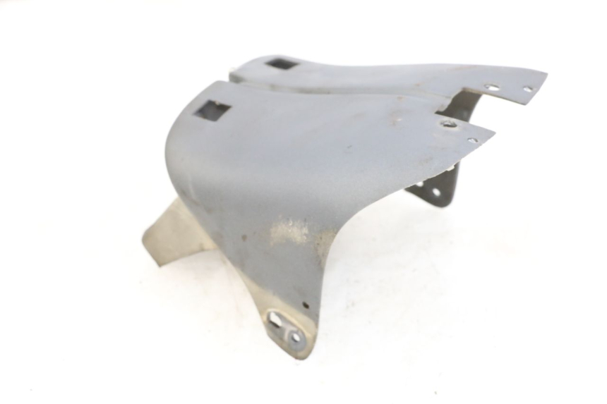 photo de BAVETTE ARRIERE APRILIA CLASSIC 125 (1995 - 2001) - Autre angle de vue
