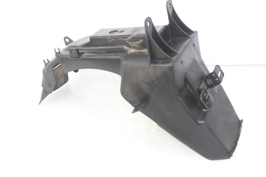 photo de BAVETTE ARRIERE SUZUKI CP 80 (1985 - 1996) - Gros plan technique