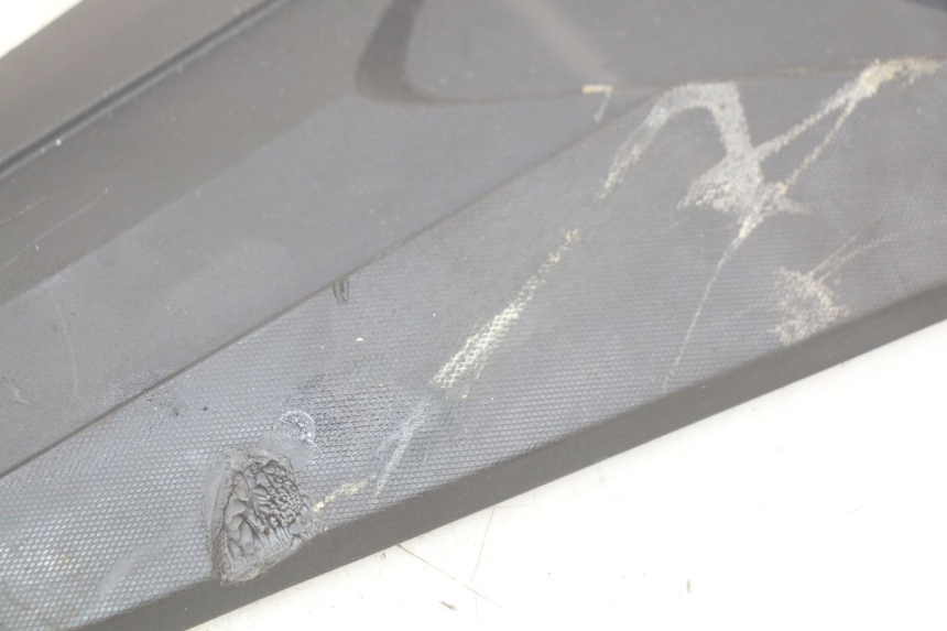 photo de BAVETTE ARRIERE SYM CROX 4T 50 (2016 - 2023) - Autre angle de vue