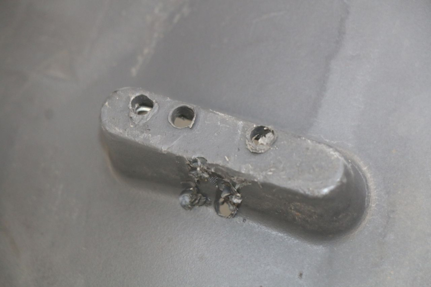 photo de BAVETTE ARRIERE PEUGEOT DJANGO 4T 50 (2014 - 2019) - Vue d’ensemble