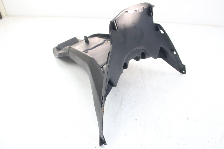 photo de BAVETTE ARRIERE KYMCO DOWNTOWN ABS 125 (2015 - 2017) - Gros plan technique